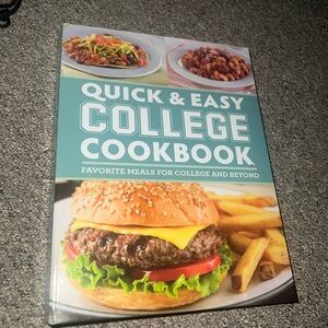 Kohl's Quick & Easy College Cookbook - Blue and Yellow